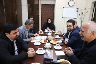 بازدید معاون آموزشی دانشگاه علوم پزشکی تهران از دانشکده بهداشت